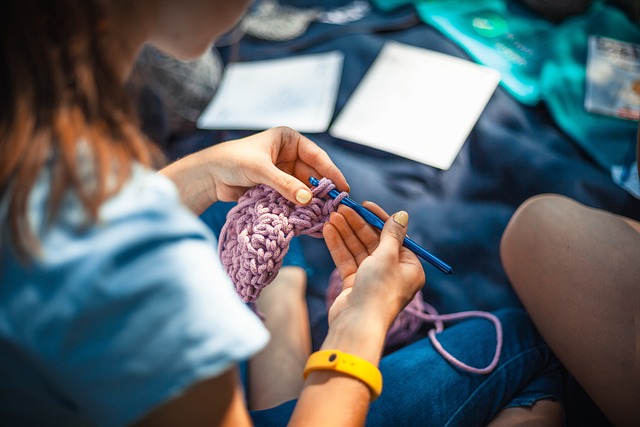 breien door de eeuwen heen: technieken, patronen en de therapeutische kracht van een tijdloze hobby